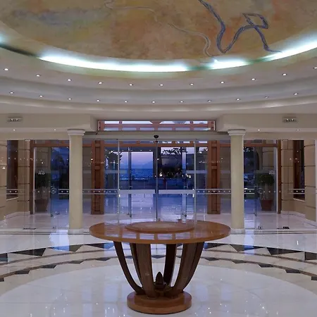 米提斯格兰迪海滩度假村 度假村 Rhodes City
