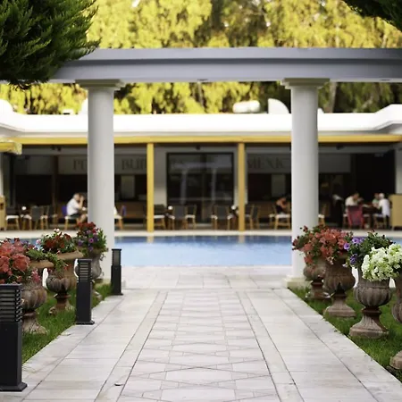 Üdülőközpont Mitsis Grand 5*